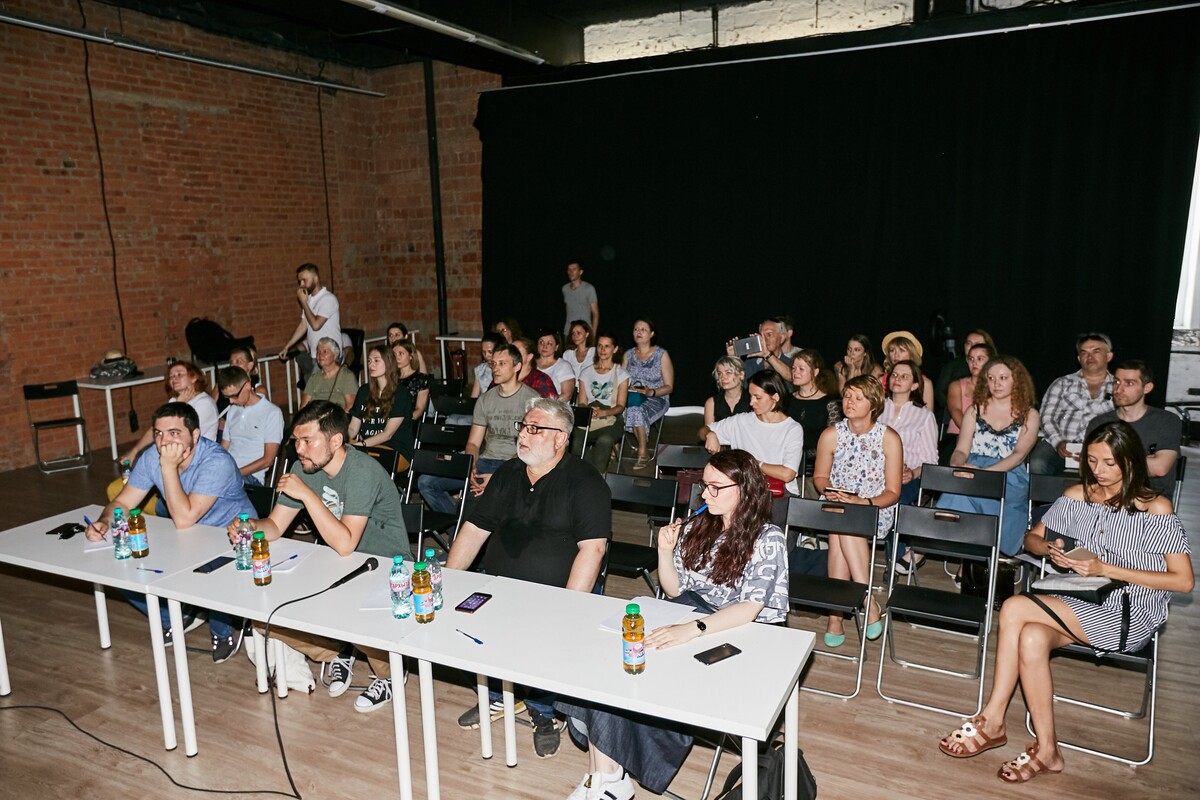<p>Жюри</p> <p>Жюри</p>