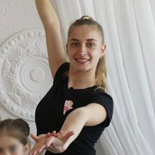 Занятия гимнастикой онлайн с тренером Анастасией Слепченко